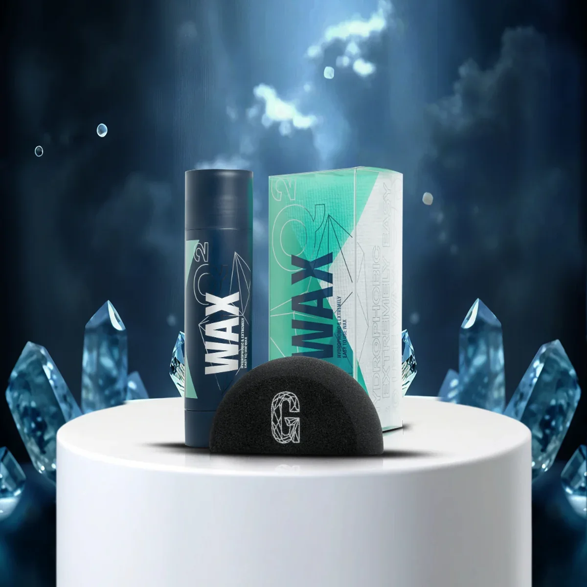 Gyeon Q2 Wax 175 gr on black background